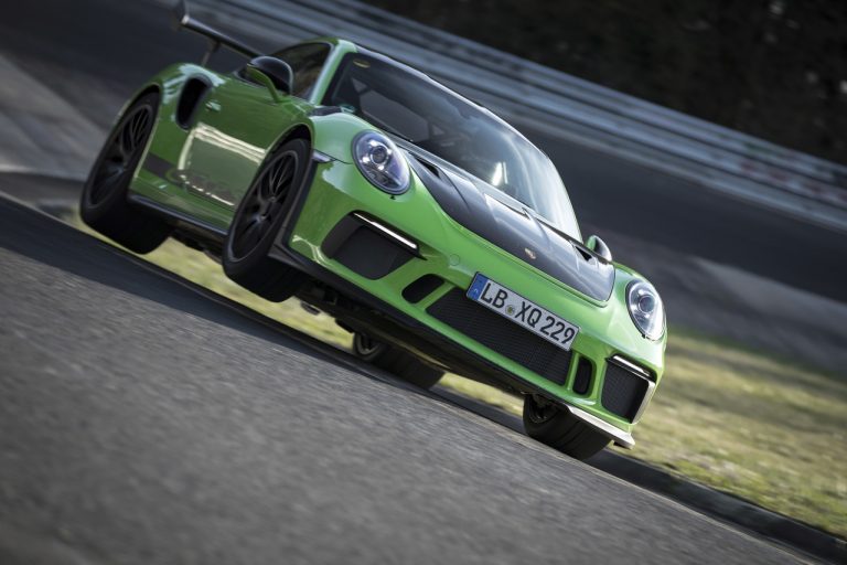 01_Porsche_911_GT3_RS_Nurburgring_Nordschleife