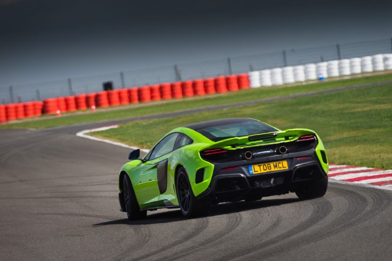 Small-5417-TheMcLaren675LT