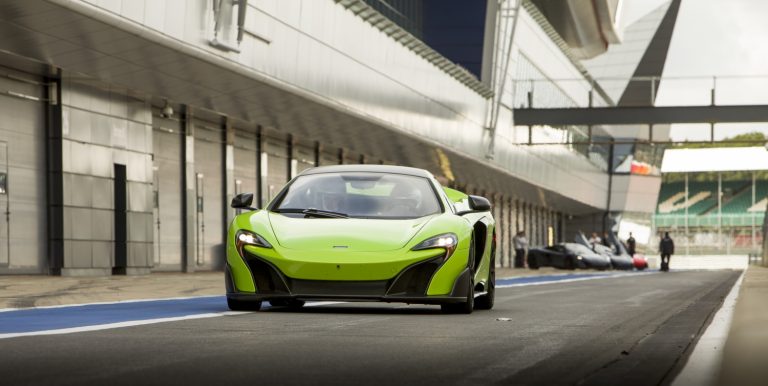Small-5492-TheMcLaren675LT