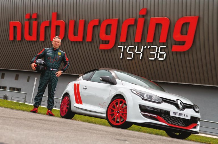 Megane RS 275 trophy-r_3