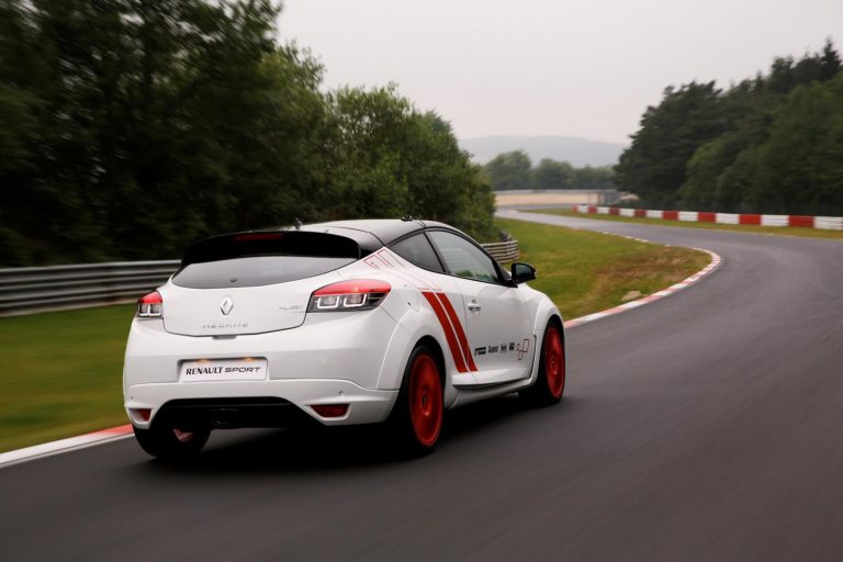 Megane RS 275 trophy-r_5