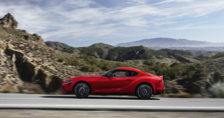 60325-toyota-supra-red-location-003-lightbox_sportwagen.at