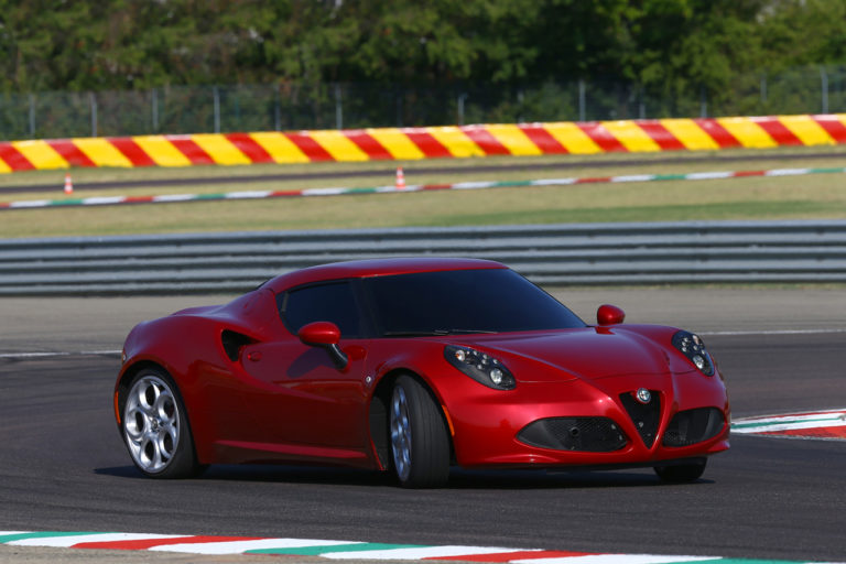 Alfa-Romeo_4C_sportwagen-finden.at_7