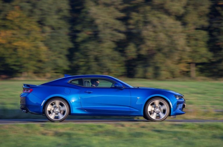 Chevrolet Camaro V8