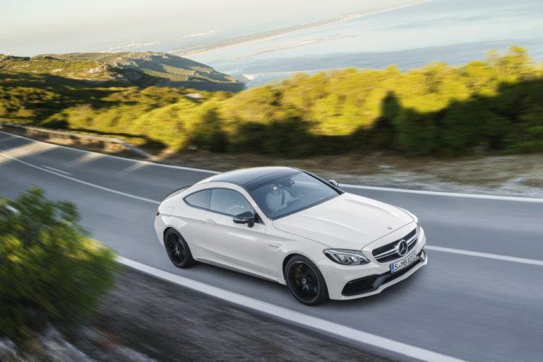 Mercedes-AMG C 63 S Coupé, Exterieur: designo diamantweiß  bright, Night Paket 

Mercedes-AMG C 63 S Coupé, exterior: designo diamond white bright, night package