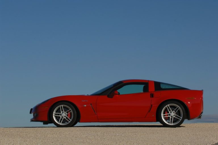 sportwagen-finden.at_chevrolet_corvette_c6_z06 (10)