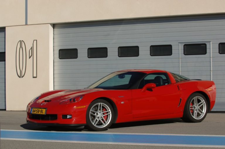 sportwagen-finden.at_chevrolet_corvette_c6_z06 (9)