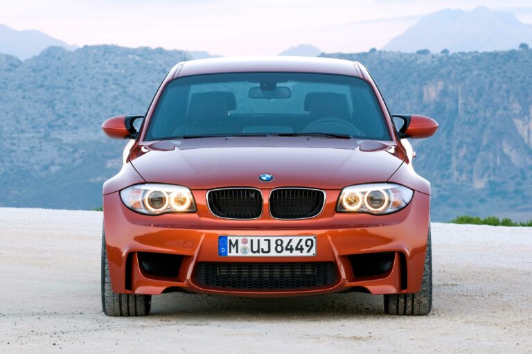 BMW_1er_M_Coupe_E87_sportwagen-finden.at_1.
